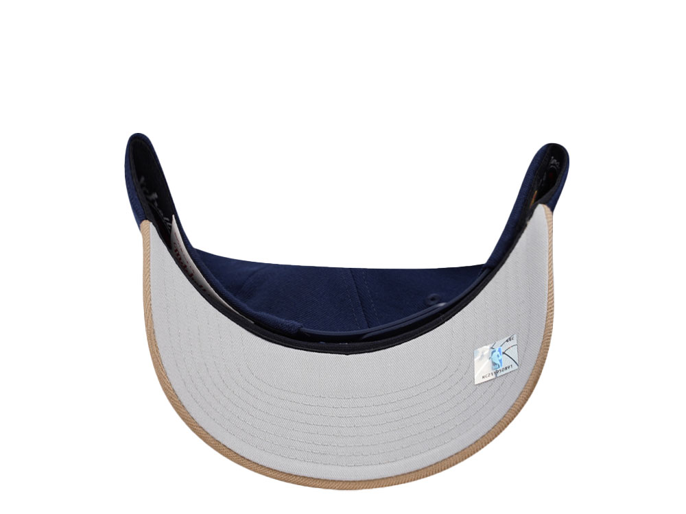 Mitchell & Ness Brookly Nets Sand Storm Classic Red Stretch Snapback Cap