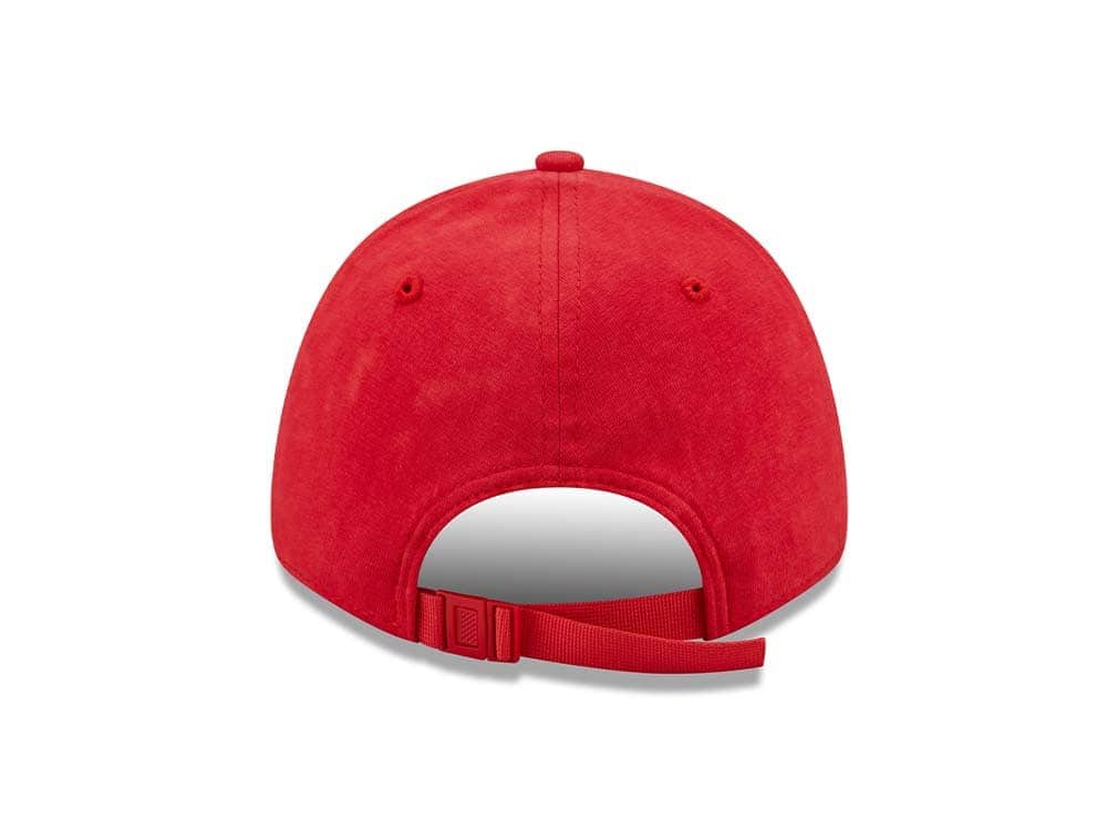 New Era Chicago Bulls Washed Pack Red Adjustable 9Forty Strapback Cap