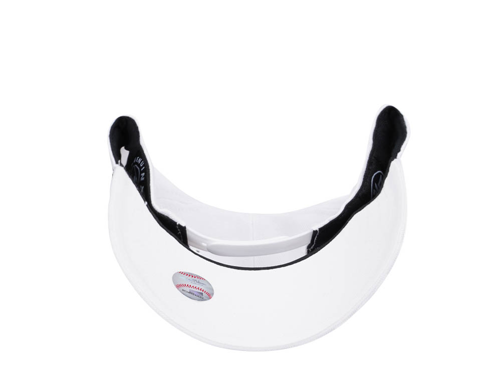 47Brand New York Yankees White MVP Snapback Cap