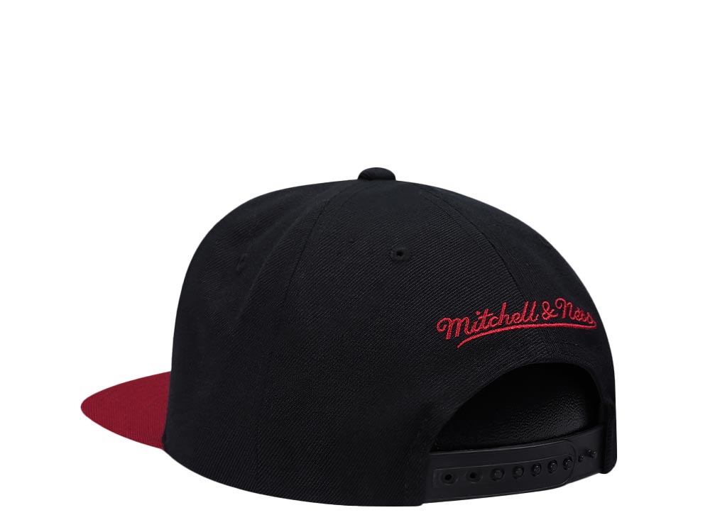 Mitchell & Ness Miami Heat Team Two Tone 2.0 Snapback Cap