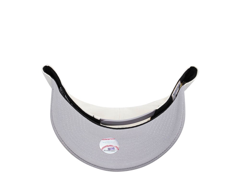 New Era New York Yankees World Series 1999 Chrome Metallic Two Tone Edition 9Forty A Frame Snapback Cap