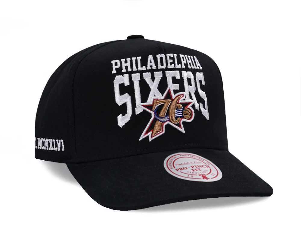 Mitchell & Ness Philadelphia 76ers Black Pro Pinch Fit Snapback Cap
