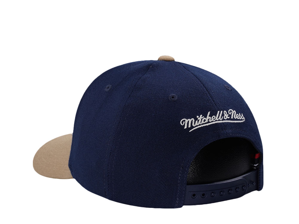 Mitchell & Ness Brookly Nets Sand Storm Classic Red Stretch Snapback Cap