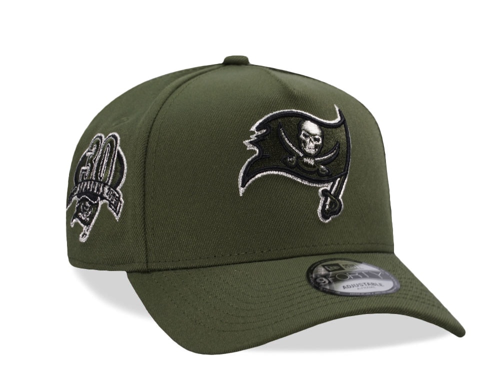 New Era Tampa Bay Buccaneers 30 Seasons Rifle Realtree Edition 9Forty A Frame Snapback Cap