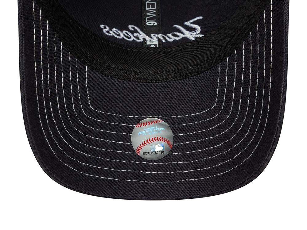 New Era New York Yankees Navy Contrast Stitch 9Twenty Snapback Cap
