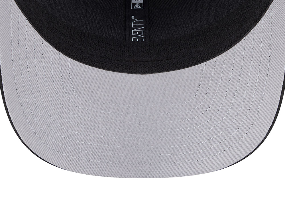 New Era Pittsburgh Steelers Black Edition 9Seventy Trucker Snapback Cap