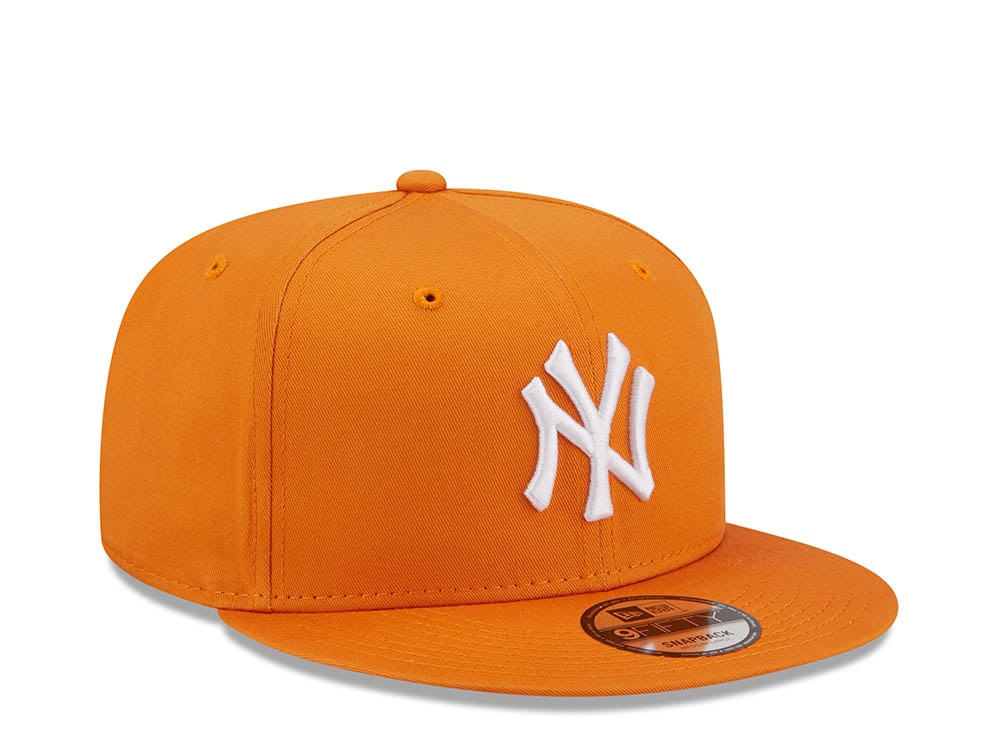 New Era New York Yankees League Essential Orange 9Fifty Snapback Cap