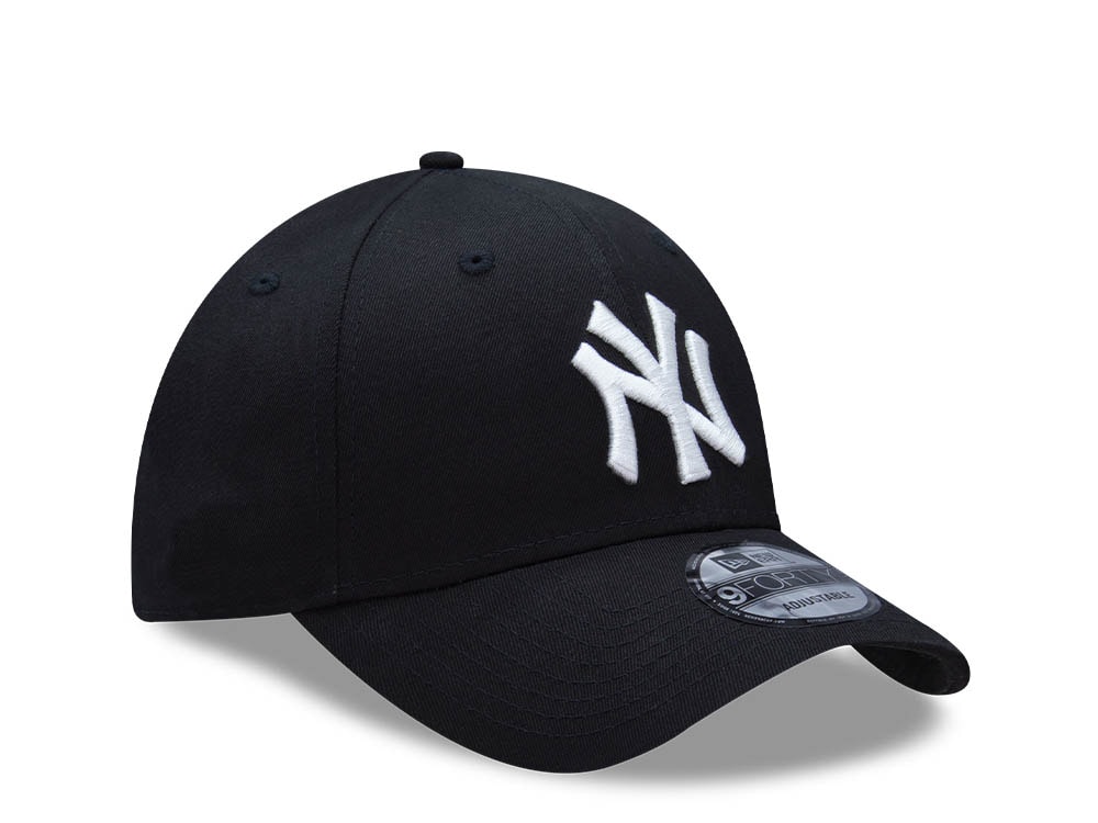 New Era New York Yankees League Basic Black 9forty Snapback Cap