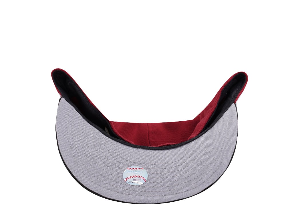 New Era New York Yankees World Series 1999 Lucky Cat Brick Red Two Tone Edition 59Fifty Fitted Cap