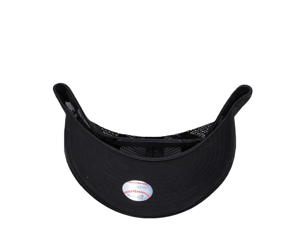 New Era New York Yankees Black and Black A Frame Trucker Kids 9Forty Strapback Cap