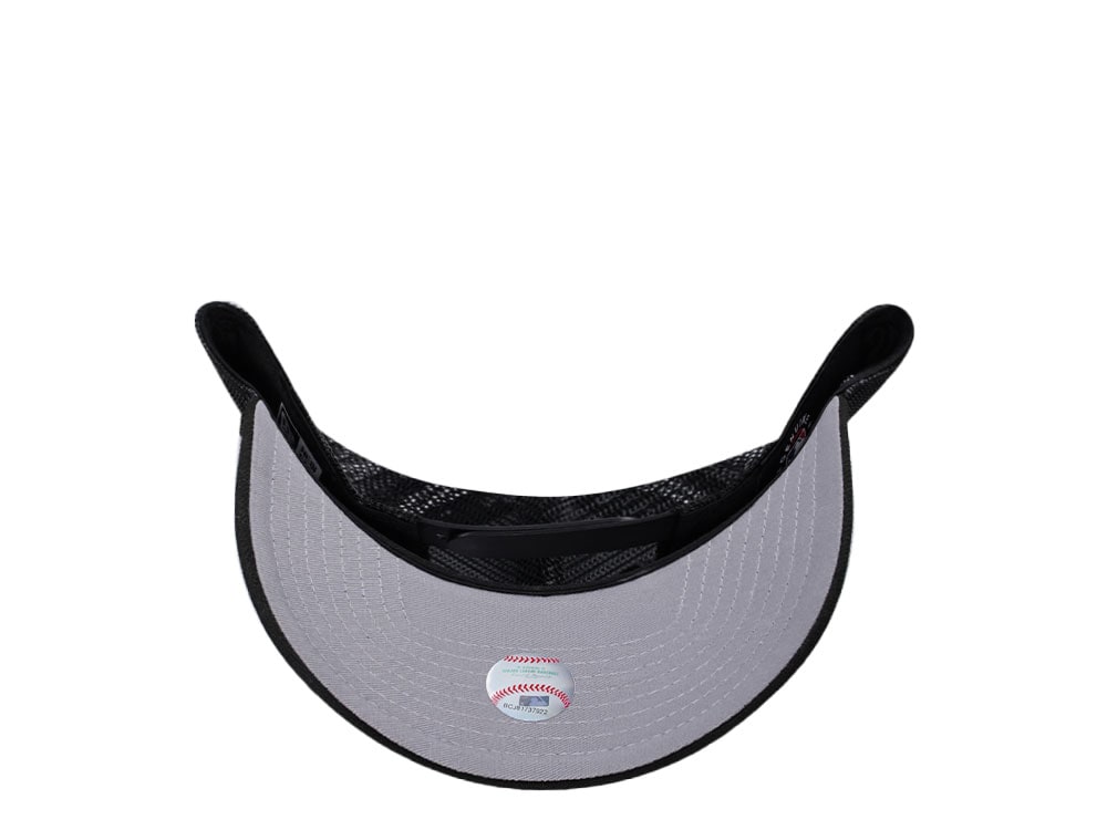 New Era Chicago White Sox Black Classic Trucker A Frame 9Forty Snapback Cap