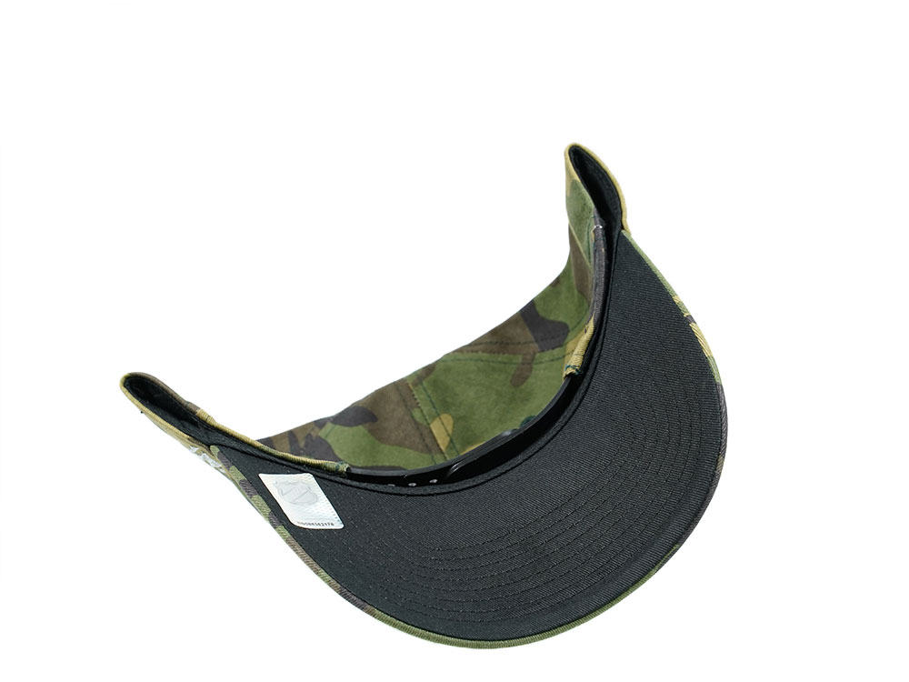 47Brand Chicago Blackhawks Camo Grove Classic DT Snapback Cap