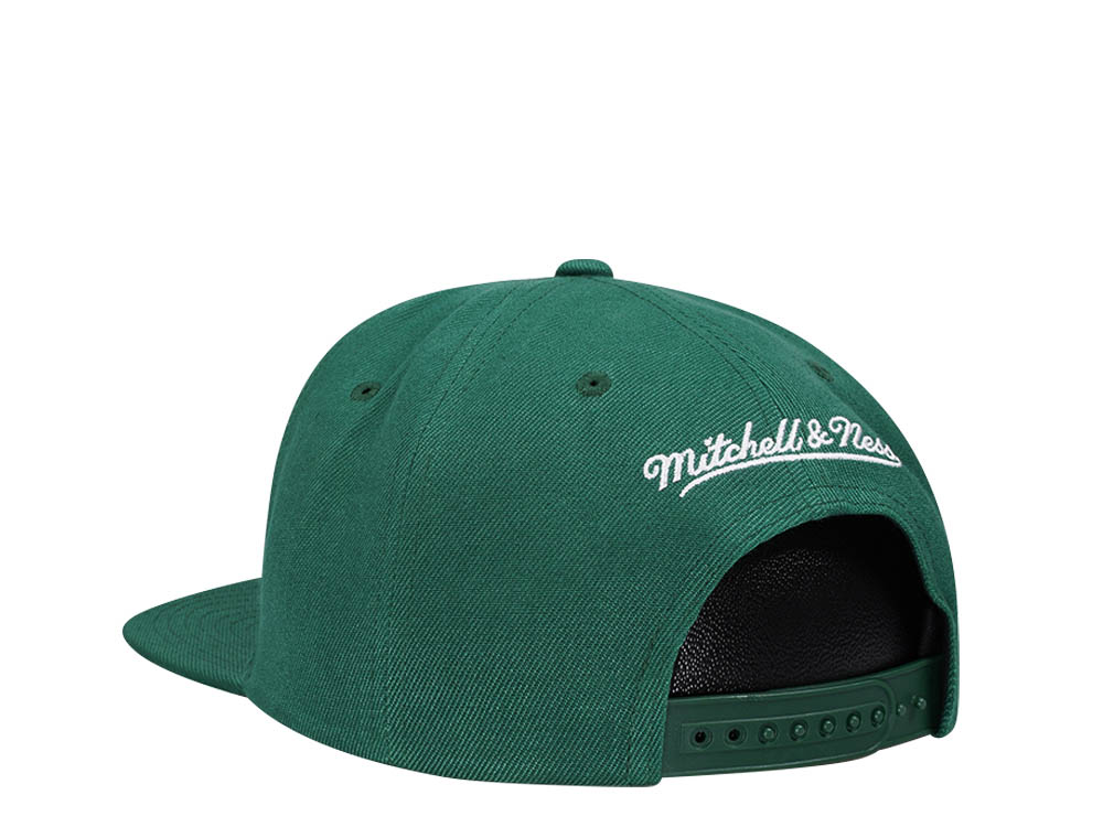 Mitchell & Ness Milwaukee Bucks Conference Patch Green Snapback Cap