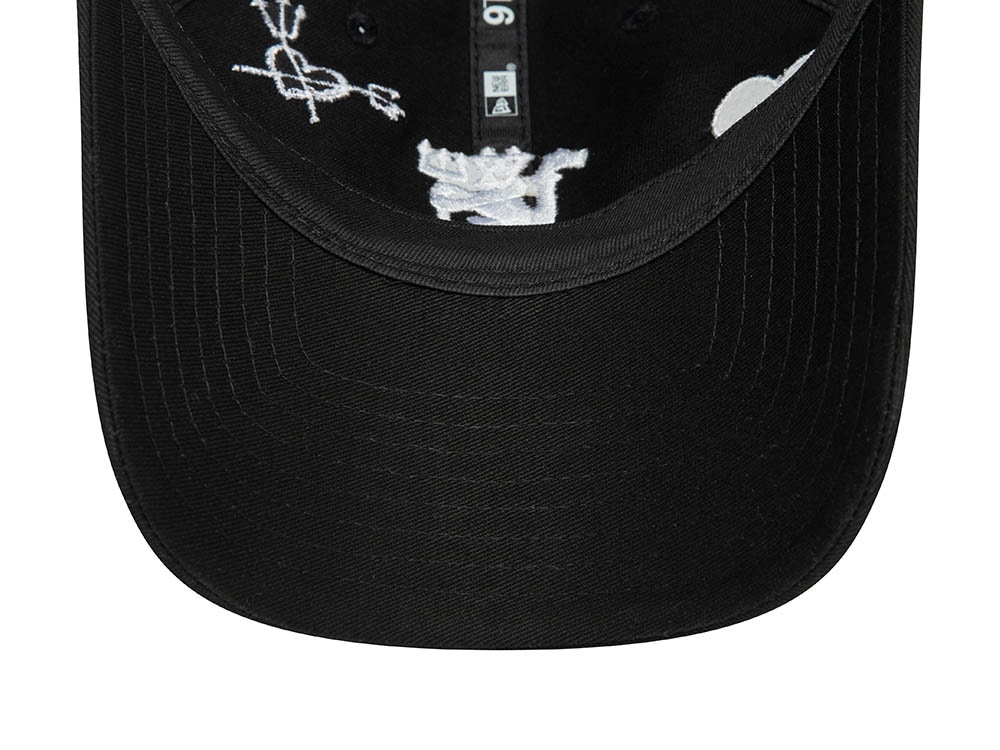 New Era Manchester United Scribble 9Twenty Strapback Cap