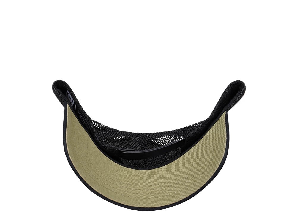 Capslab Looney Tunes Bunny Trucker Snapback Cap