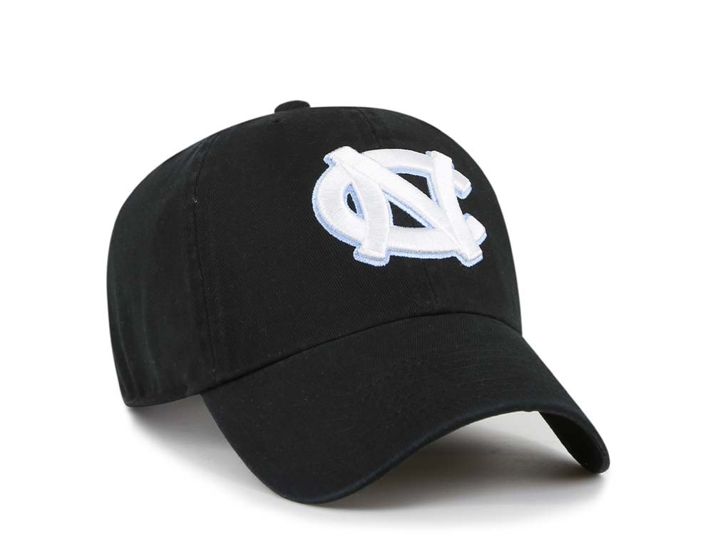47Brand North Carolina Tar Heels Black Clean Up Strapback Cap