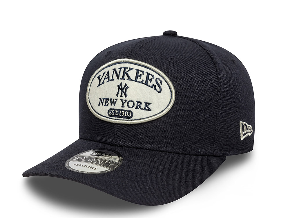 New Era New York Yankees Patch Navy 9Seventy Snapback Cap