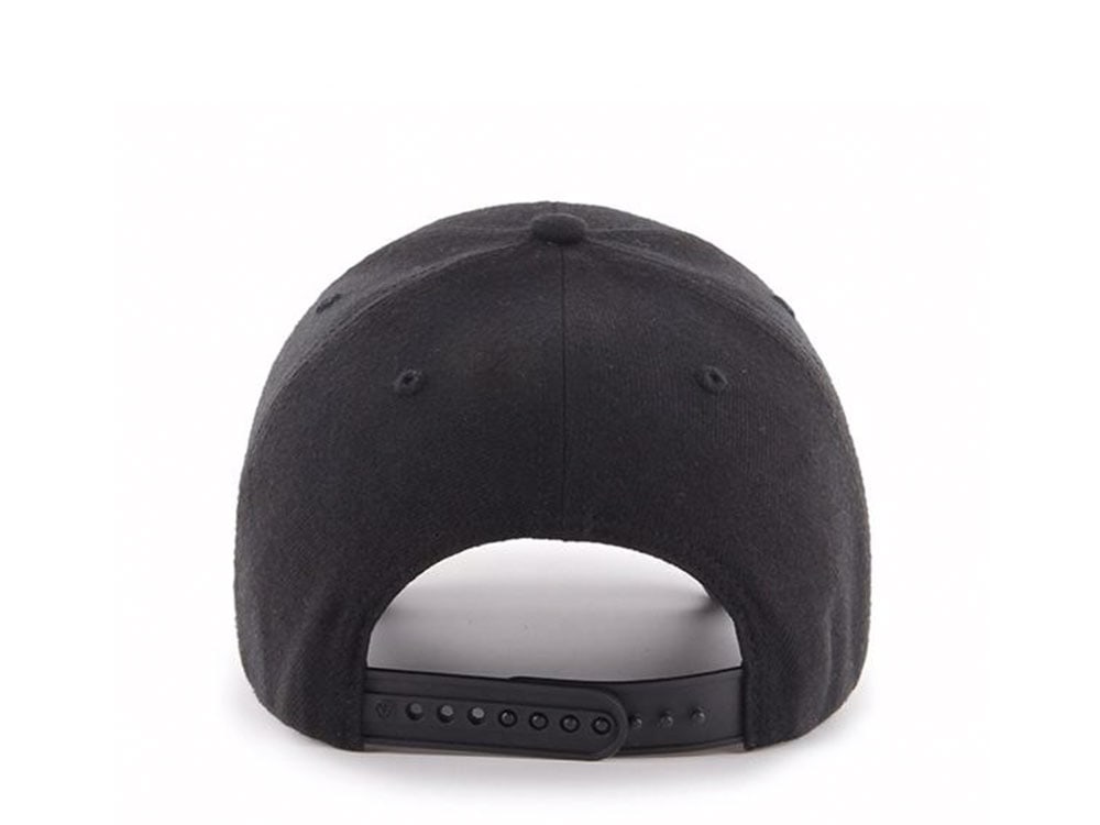 47Brand Atlanta Braves Black on Black Classic Snapback Cap