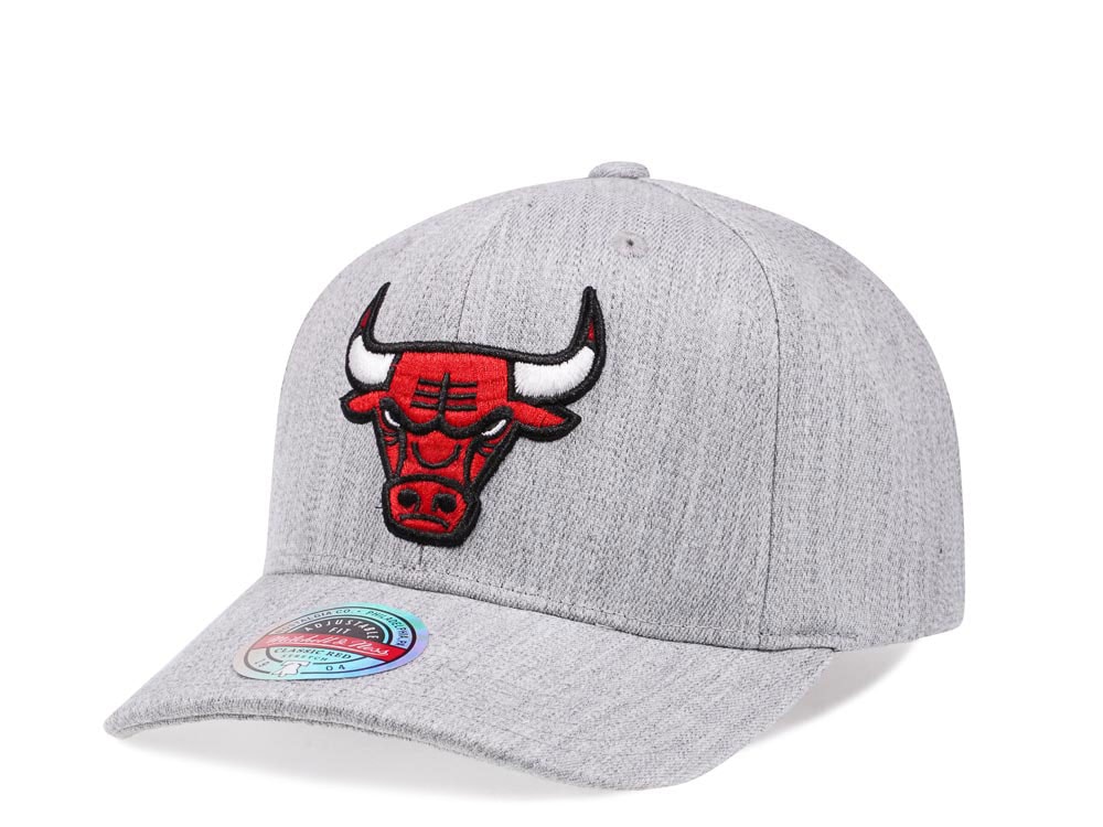 Mitchell & Ness Chicago Bulls Heather Red Line Flex Snapback Cap