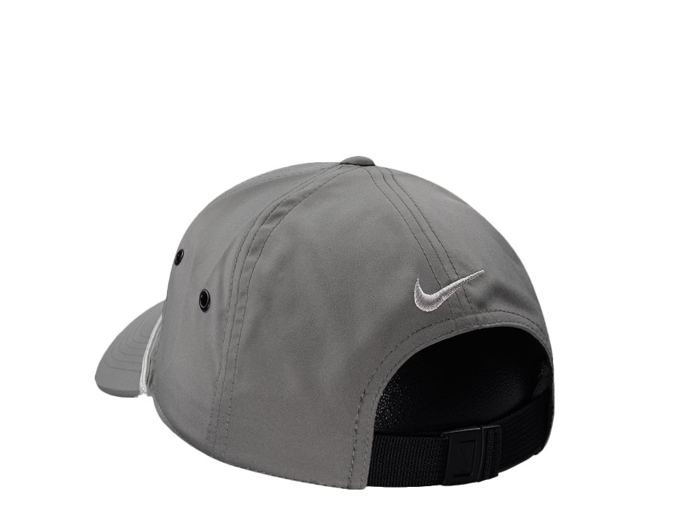 Nike New York Yankees Club Olive Edition Strapback Cap
