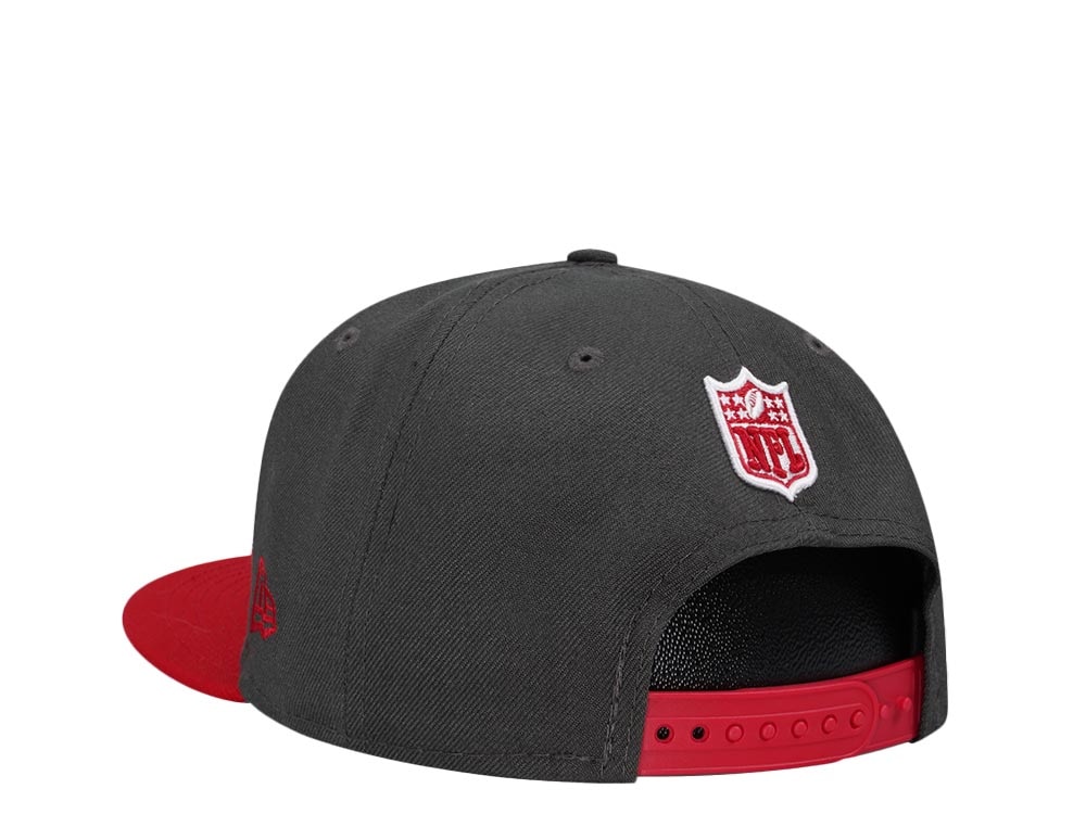 New Era Tampa Bay Buccaneers Gray Red Two Tone Classic Edition 9Fifty Snapback Cap