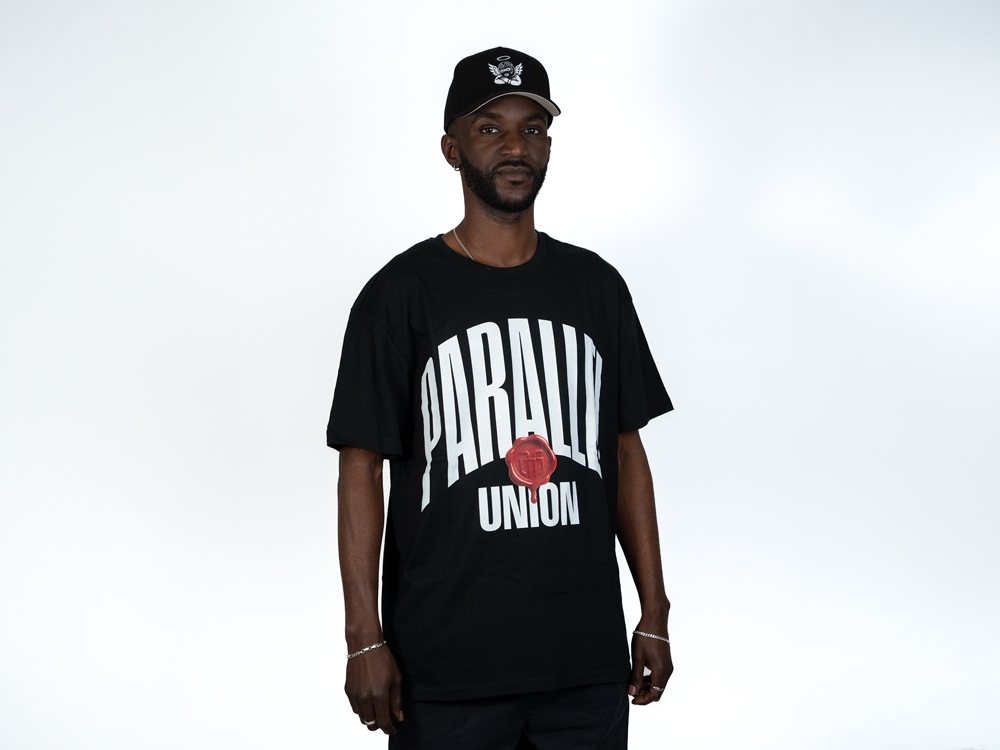 Parallel Union T-Shirt College Script Black Oversize Edition