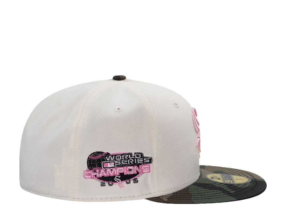New Era Chicago White Sox World Series Champions 2005 Chrome Two Tone Edition 59Fifty Fitted Cap