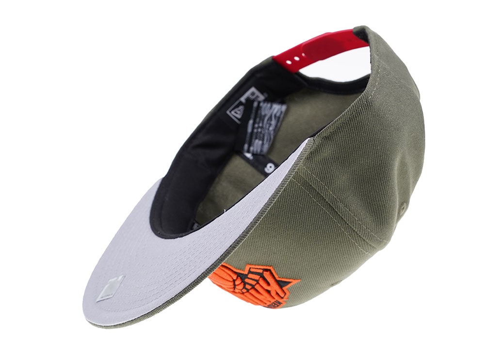 New Era New York Knicks Green x Orange Edition 9Fifty Snapback Cap