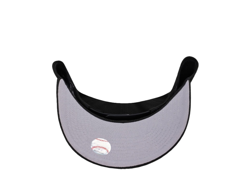 New Era New York Mets Black Classic Edition 9Seventy Stretch Snapback Cap