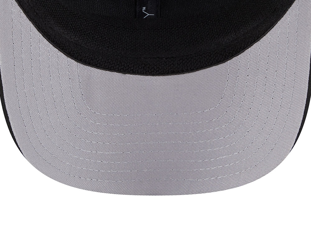 New Era Los Angeles Kings Black Edition 9Seventy Trucker Snapback Cap
