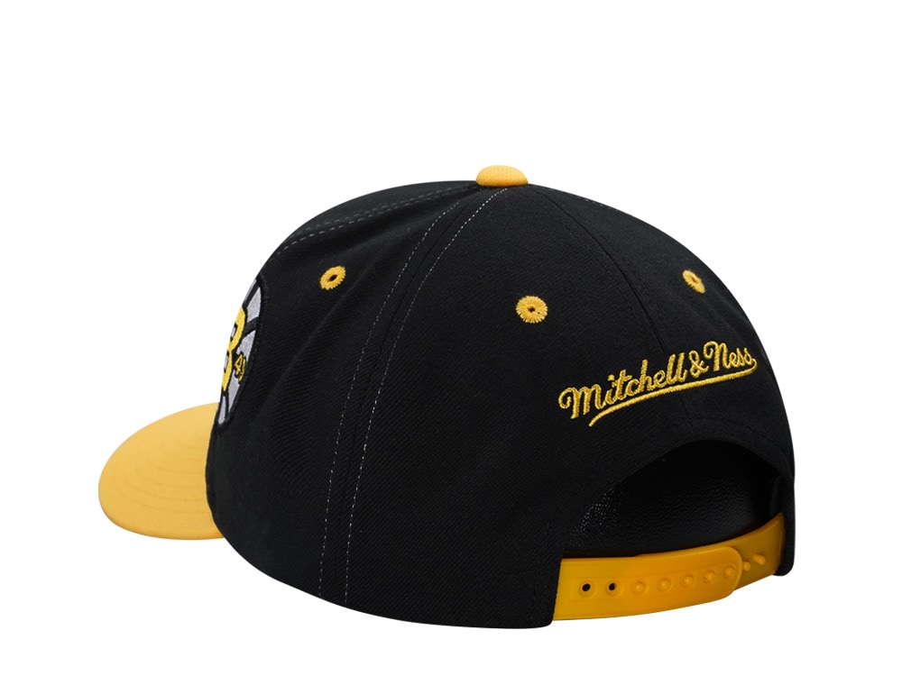 Mitchell & Ness Boston Bruins Vintage Logo Pro Crown Fit Snapback Cap