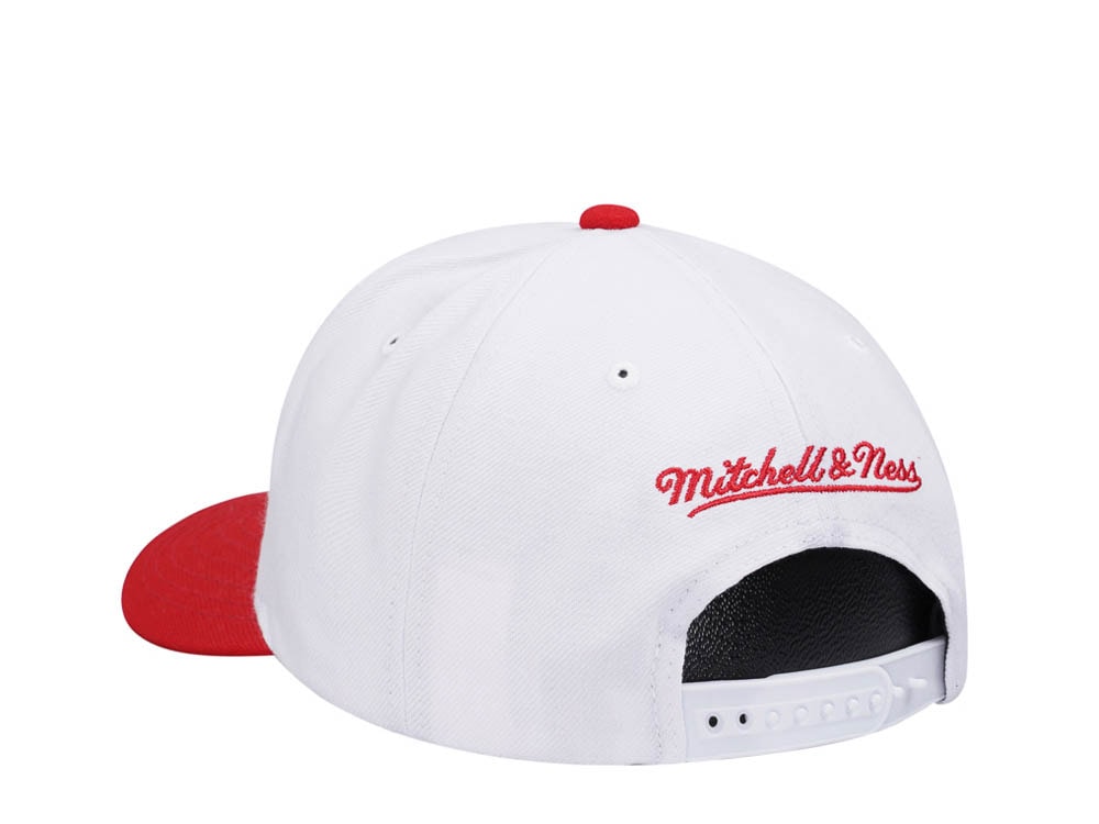 Mitchell & Ness Washington Wizards Team Two Tone 2.0 Pro White Snapback Cap