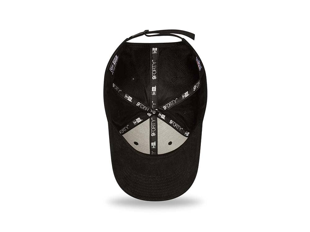 New Era Las Vegas Raiders Washed Pack Black Adjustable 9Forty Strapback Cap