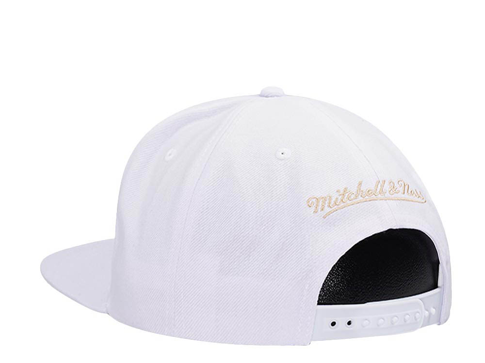 Mitchell & Ness Detroit Pistons 50th Anniversary Winter White Hardwood Classic Snapback Cap