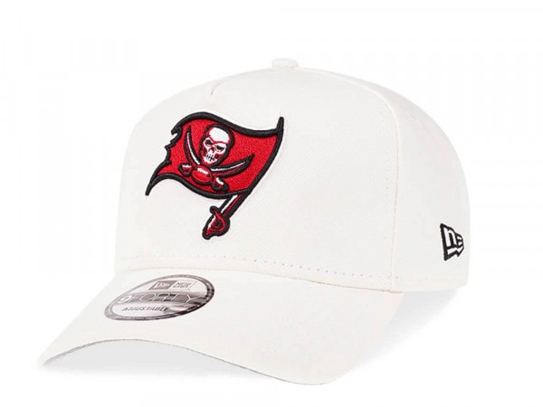 New Era Tampa Bay Buccaneers Chrome White 9Forty A Frame Snapback Cap